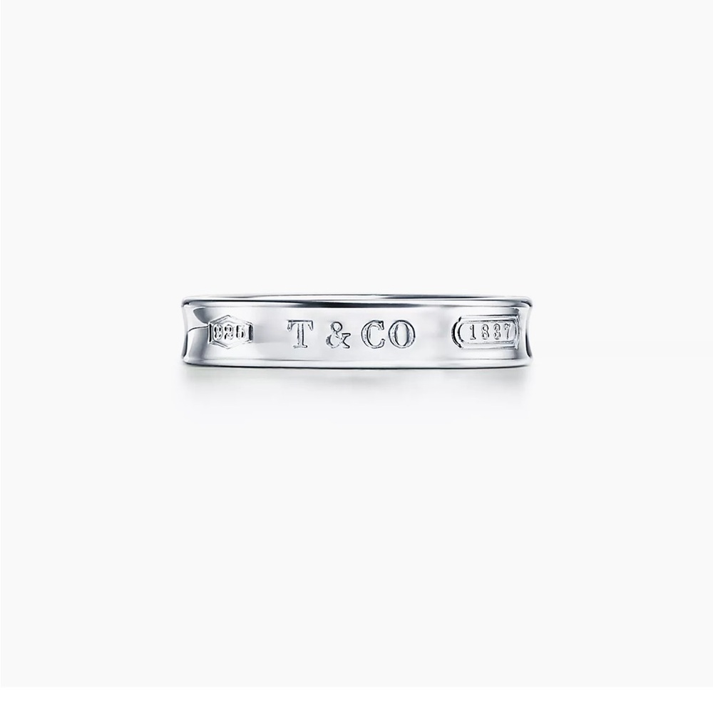 Tiffany & Co ring in TITANIUM